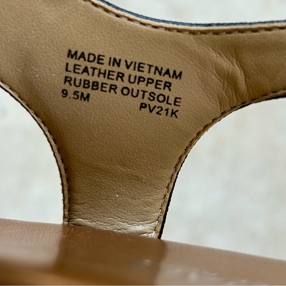 Michael Michael Kors MK Plate Women Size 9.5 Black Slingback Thong Sandals - Picture 6 of 6